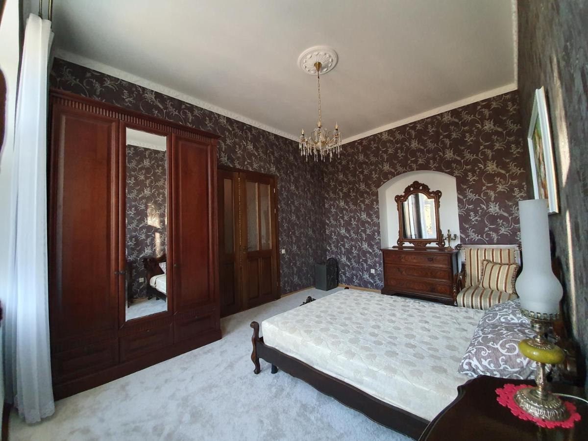 Апартаменти У Шевальє. Lviv Exterior foto